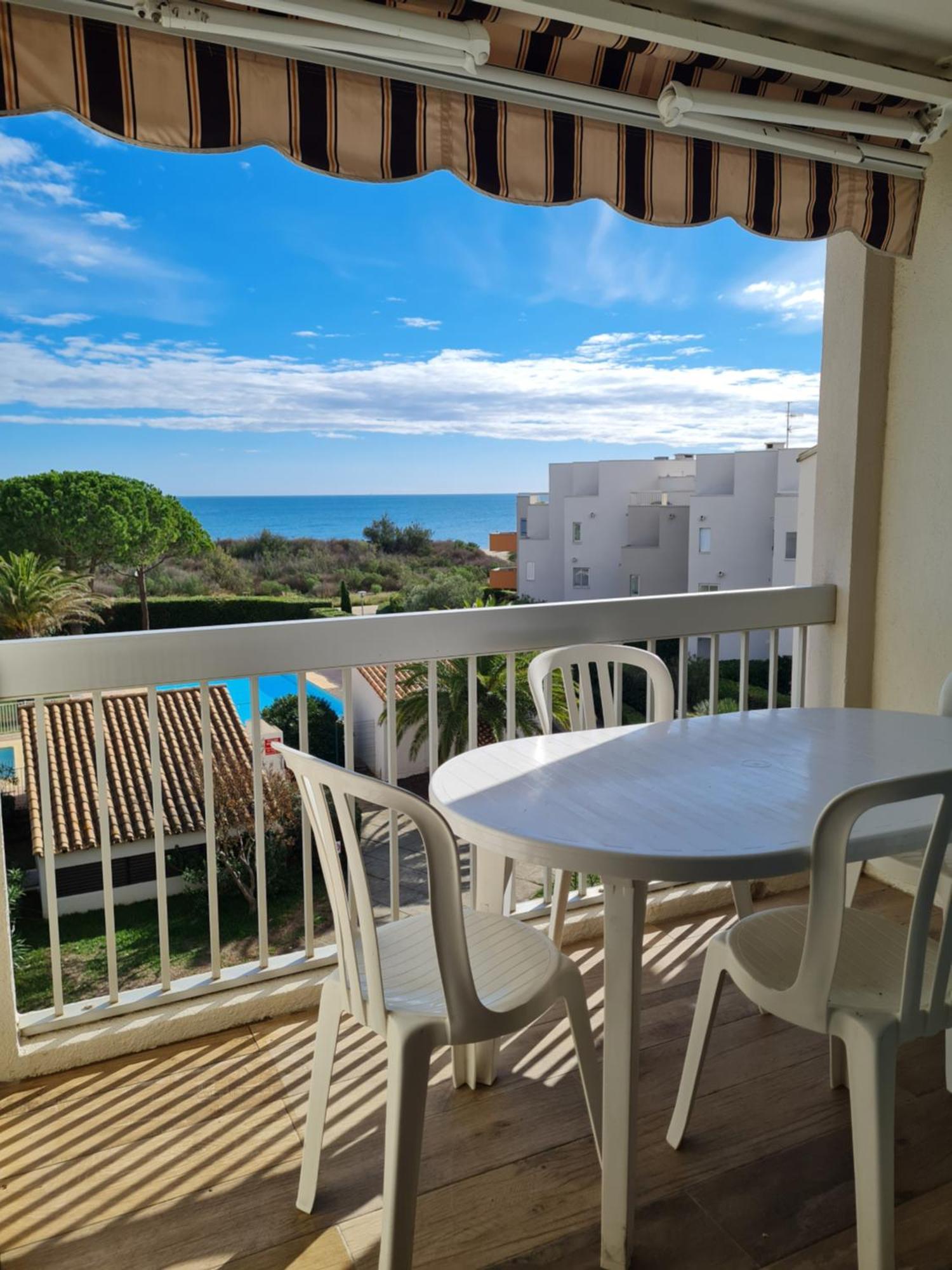 Magnifique Vue Mer Pour Ce T2 Avec Piscine Saint-Cyprien  Esterno foto