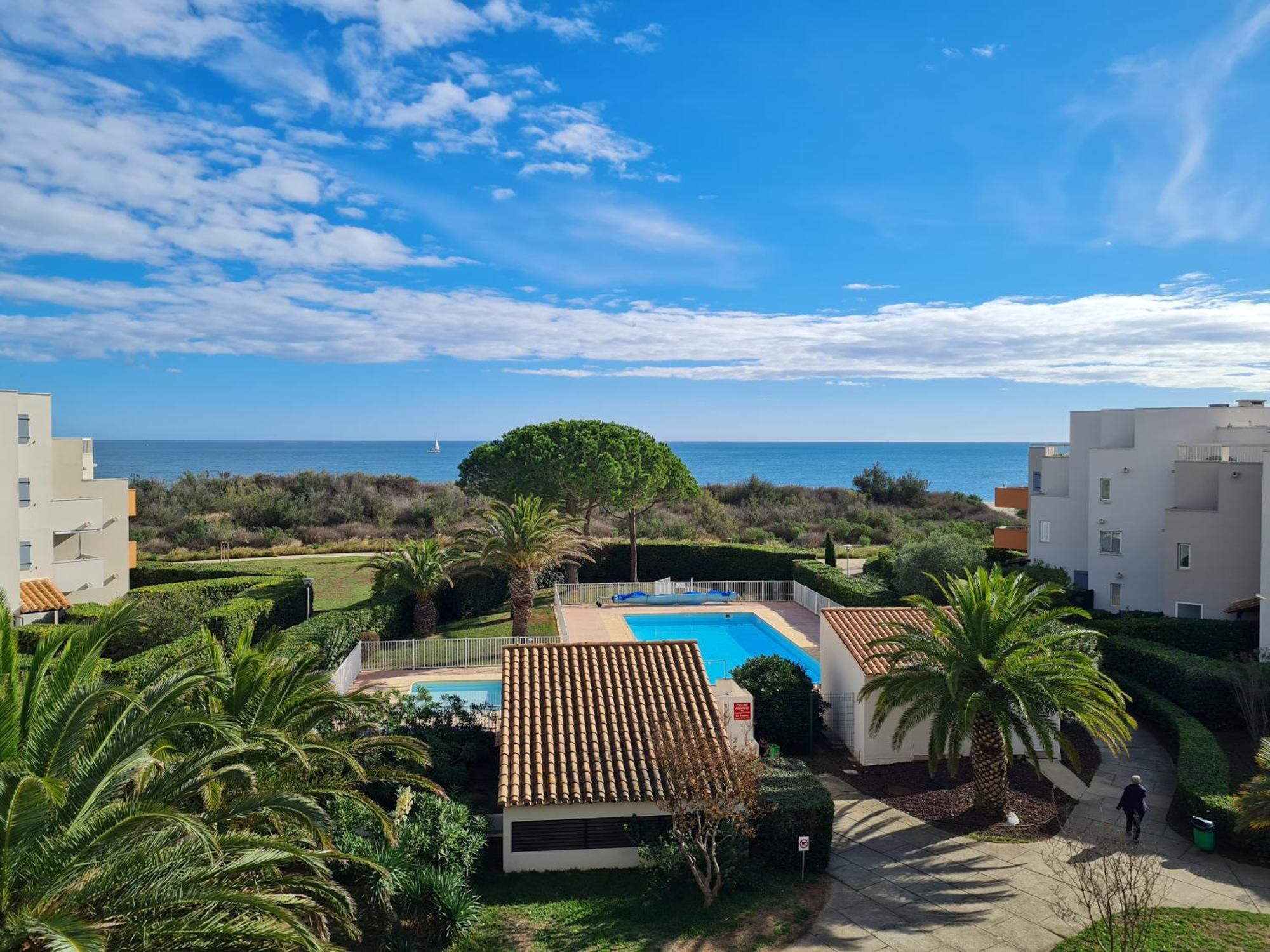 Magnifique Vue Mer Pour Ce T2 Avec Piscine Saint-Cyprien  Esterno foto
